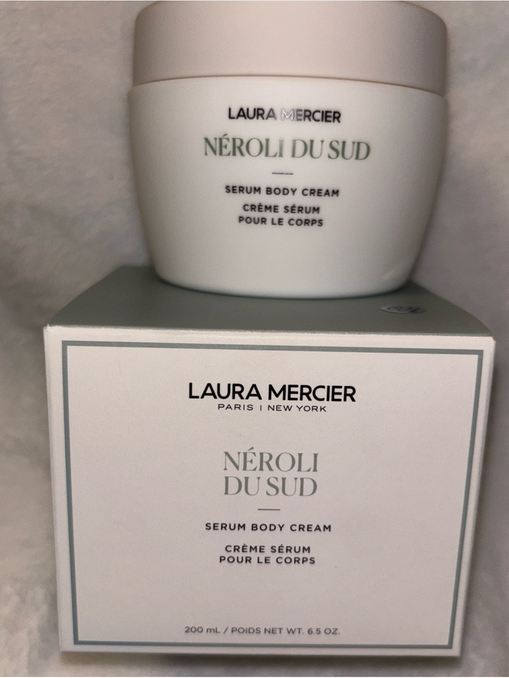 laura mercier Neroli Du Sud Body Cream - White and Light Green Accents